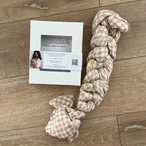 Solly Baby Checkered